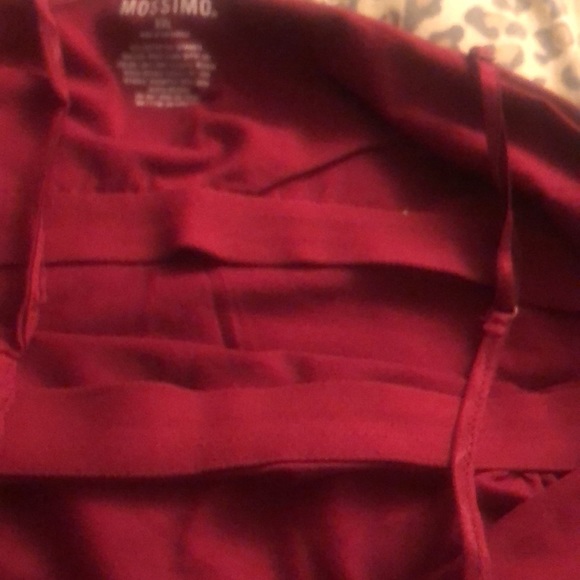 Mossimo Supply Co size XXL Maroon/ cranberry camisole - Picture 9 of 10